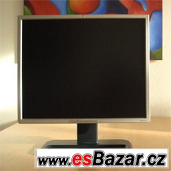 Špičkový 19" LCD monitor HP   – fotografie 3