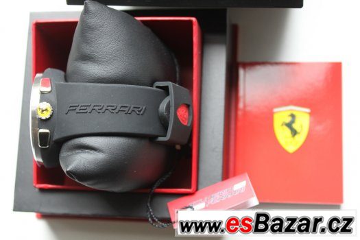 Ferrari Scuderia – fotografie 5