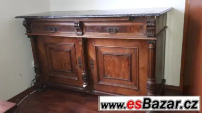Sekretář z konce 19.stol