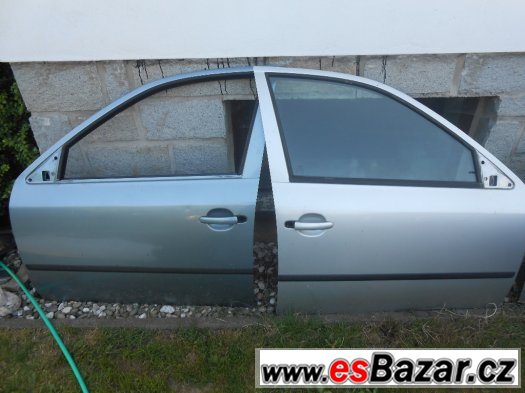Škoda Octavia 1 - facelit - boční dveře – fotografie 1