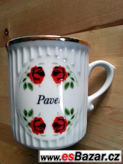 Čajový porcelánový hrnek – fotografie 1