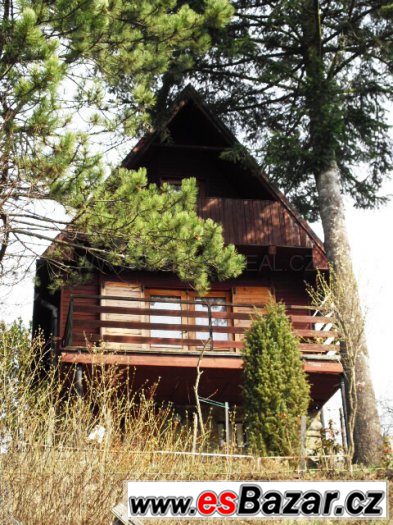 Chata Střelice u Brna, zahrada 1100m2 – fotografie 2