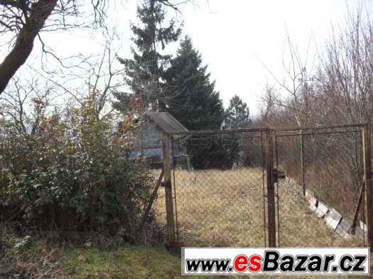 Chata Střelice u Brna, zahrada 1100m2 – fotografie 3