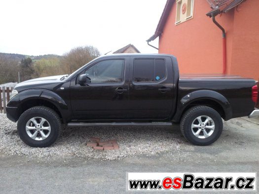 Nissan Navara 2,5 DCi 128kW – fotografie 2