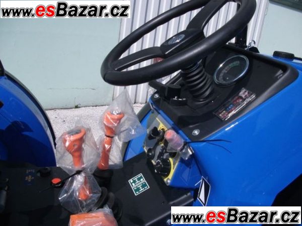 NEW HOLLAND TI 4.50 – fotografie 3