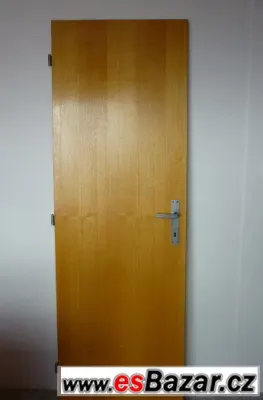 Prodám  interiérové dveře