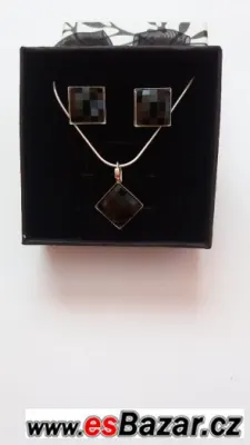 Úžasný stříbrný set se Swarovski Chessboard, nový