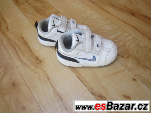 NIKE BOTASKY VEL.21+GEOX ZDARMA – fotografie 1