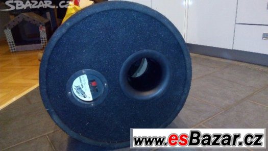 Subwoofer – fotografie 3