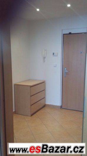 Byt 2kk Praha 9 Prosek – fotografie 3