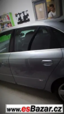 DVEŘE AUDI A4 B7 SLINE STŘÍBRNÉ