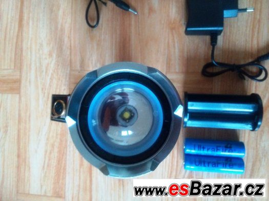Extra silná CREE LED T6 baterka so zoomom – fotografie 3