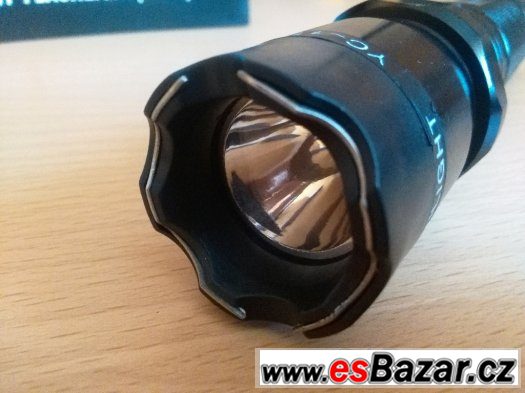 Elektrický paralyzér s CREE LED baterkou dosvit 200m – fotografie 3