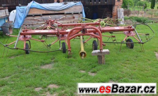 Obraceč FELLA TH 520 nesená 5,2m záběr – fotografie 3