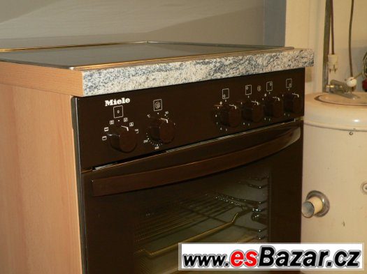 Hnědý vestavný sporák Miele H310E – fotografie 4