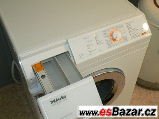 Pračka Miele softronic W 417 - 1400 otáček,voštinový buben – fotografie 1