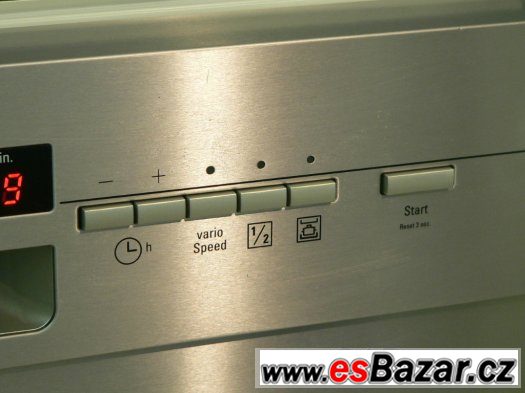 Myčka Siemens nerezová vestavná SN44M530EU – fotografie 2