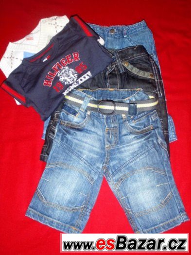 031- Setík tričko TOMMY HILFIGER+3x jeans+vestička NEXT 3-6m – fotografie 1