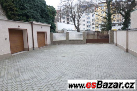 sklad  PRAHA 6  - Hradčanská – fotografie 2