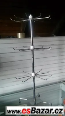 VYBAVENÍ OBCHODU, STOJAN NA BIŽUTERII NEBO ŠÁTKY