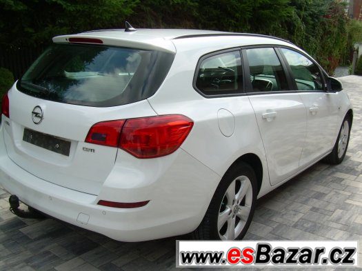 Opel Astra,1.7TDCi,92kW,krásné auto v luxusním stavu – fotografie 3