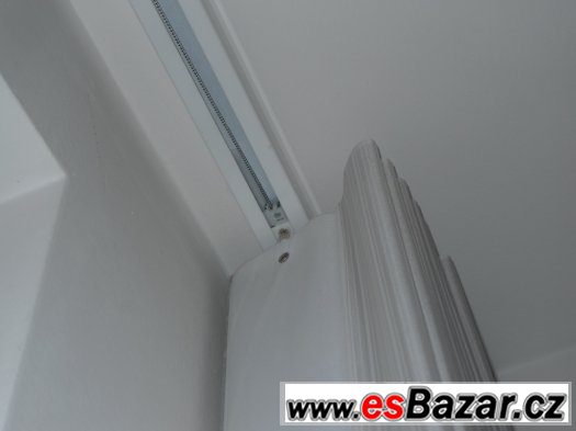vertikální žaluzie se záclonou – fotografie 4