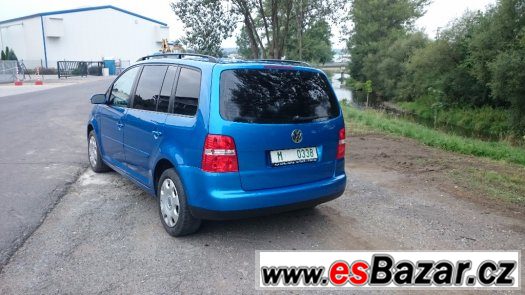 VW Touran 2.0TDi – fotografie 2
