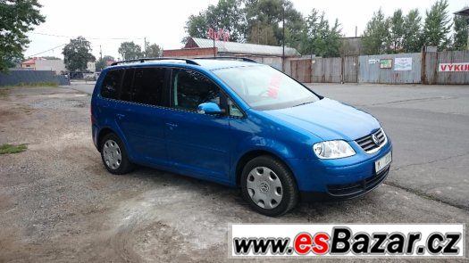 VW Touran 2.0TDi – fotografie 3