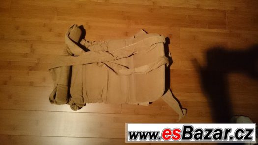 Starší nosička – fotografie 1