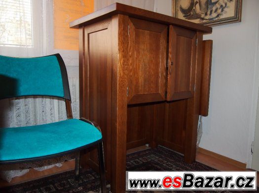 NOVÁ SKŘÍŃKA MASIV, V=110, Š=90, HL=60 – fotografie 2