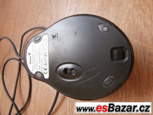 Myš Genius Ergo 525 – fotografie 5