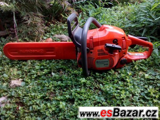 Řetězová pila Husqvarna 445 – fotografie 1