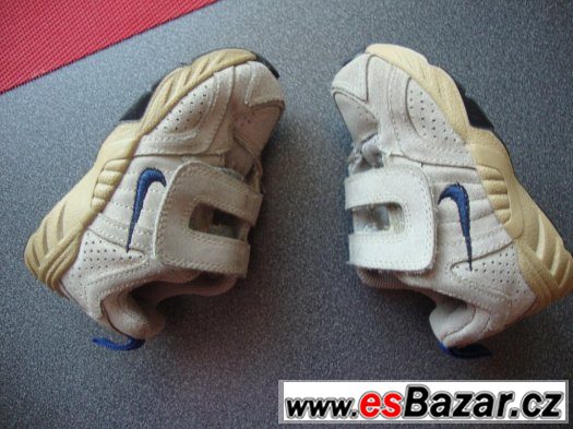 značkové boty nike – fotografie 1