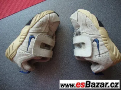 značkové boty nike