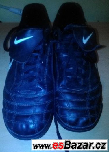 chlapecké kopačky nike velikost 38 – fotografie 1