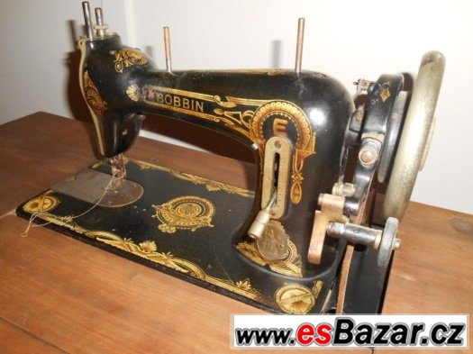 Starožitný šicí stroj značky BOBBIN – fotografie 1