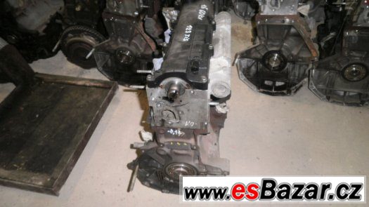 Prodám náhradní díly Renault-motor 1,5dci 60KW – fotografie 3