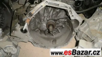 Prodám náhradní díly Renault-převodovky 1,6 16V