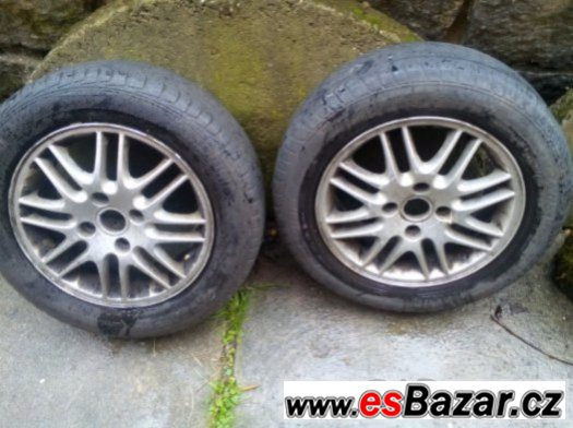 Prodám alu kola 4x108 FORD PEUGEOT 195/60/15 – fotografie 1