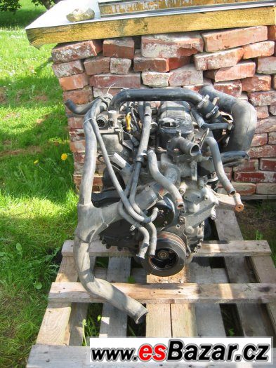 Motor Cabstar – fotografie 2