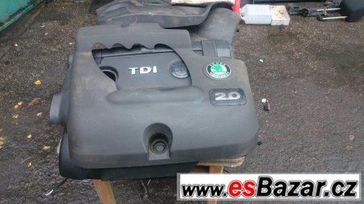 Skoda Octavia I, II,  Audi, Alfa Romeo kryt motoru – fotografie 3