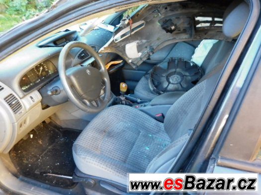 Renault Laguna II 1.9dci – fotografie 2