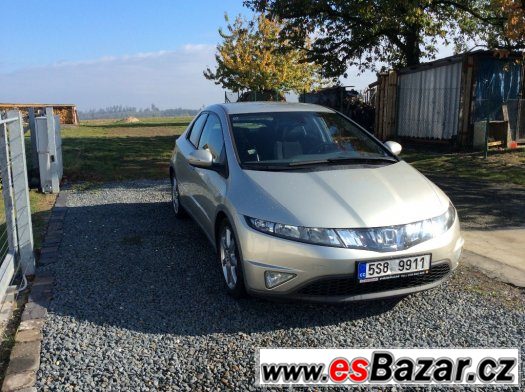 HONDA CIVIC 1.8 i-VTEC SPORT ,1.MAJITEL ,CR – fotografie 1