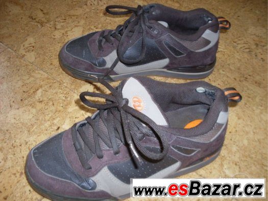 Boty Heelys (boty s kolečky) – fotografie 2