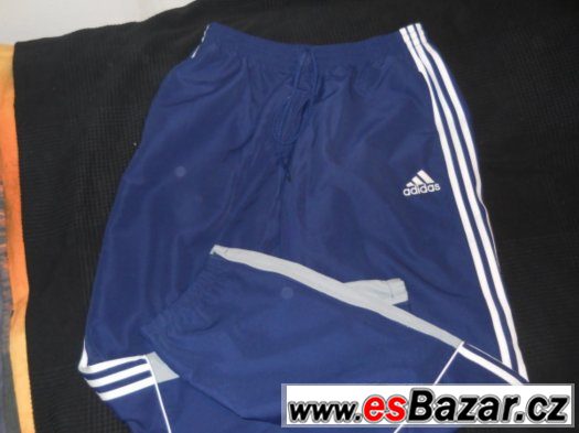 Tepláky Adidas – fotografie 1