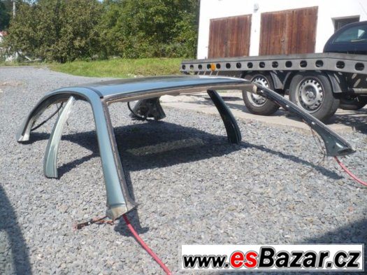 Octavia 1 liftback střecha s orig. el. šíbrem- i po dílech – fotografie 5