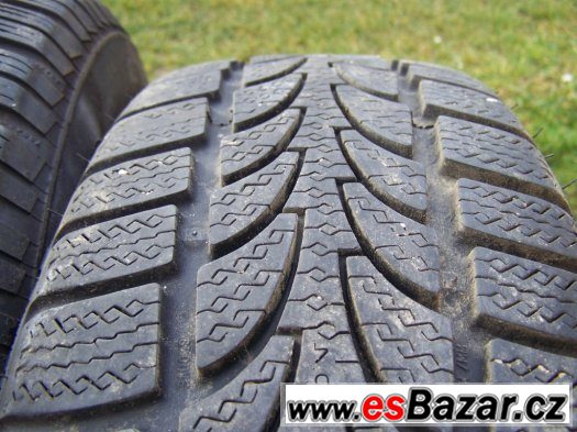Kola 5,5x15J 4x114,3 zimní pneu 185/65 R15 – fotografie 4