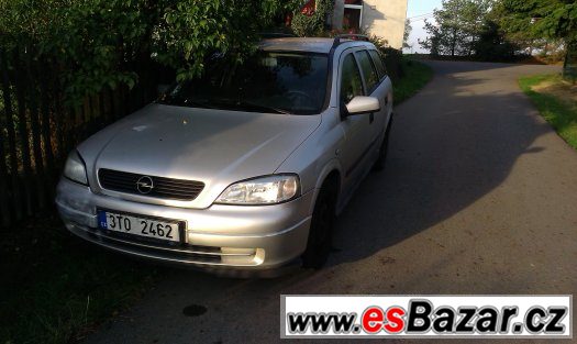 Opel Astra 1,6 benzín – fotografie 3