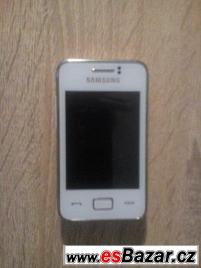 Mobilní telefon Samsung – fotografie 3