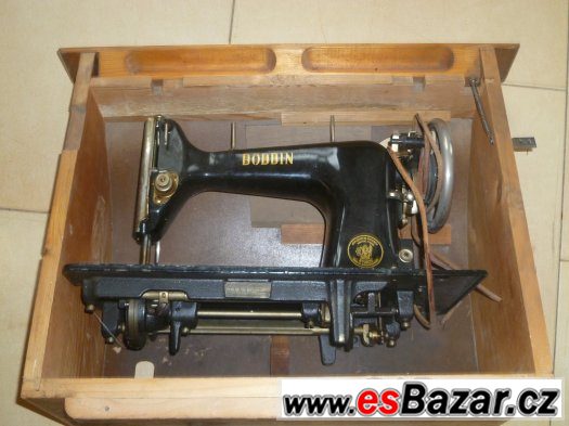 Šicí stroj Bobbin – fotografie 2